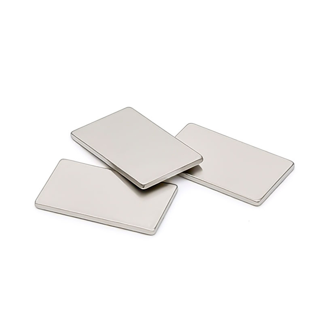 振動モーターにネオジム磁石を使用