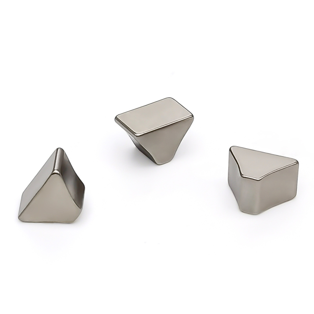 イヤホンとヘッドセットのネオジム磁石